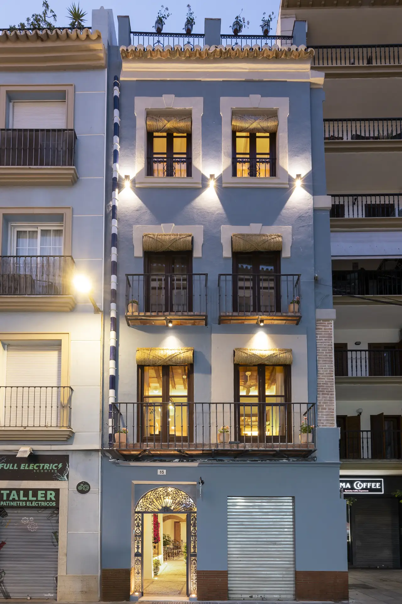 fachada de Mi Andalusia Hotel boutique de apartamentos en malaga